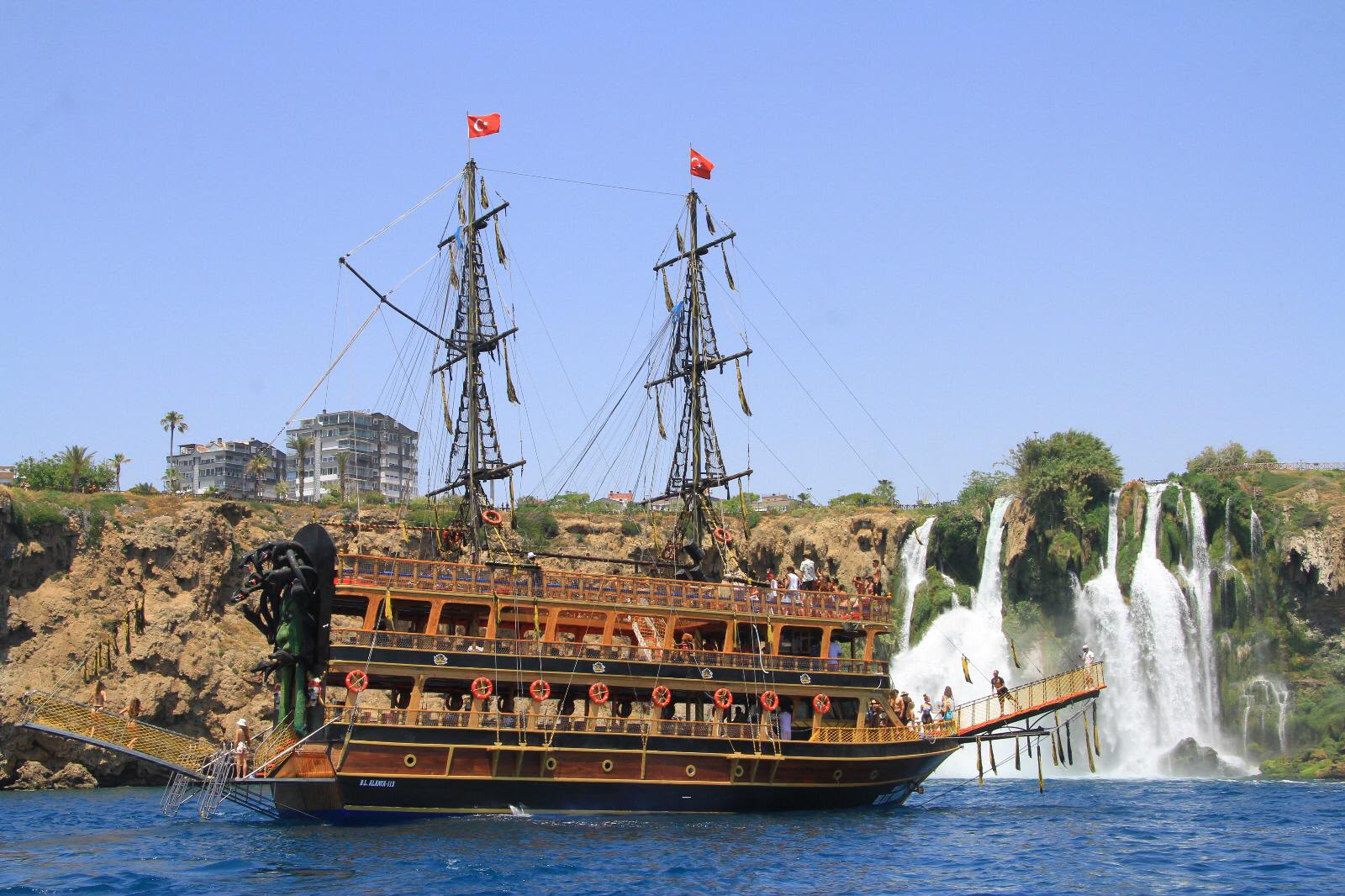 Pirate Boat Tour